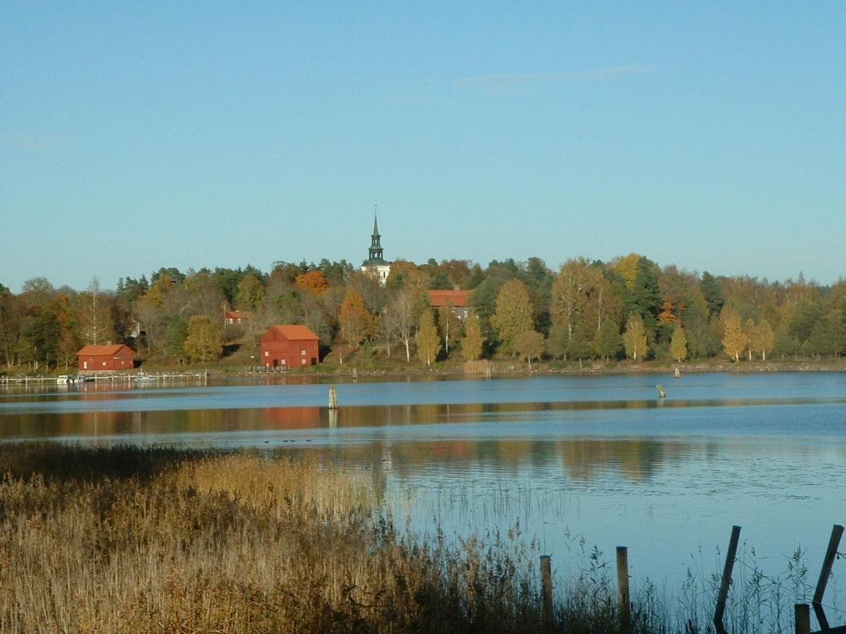 Klaraborg - Rum Och Koek I Borgvik Bagian luar foto