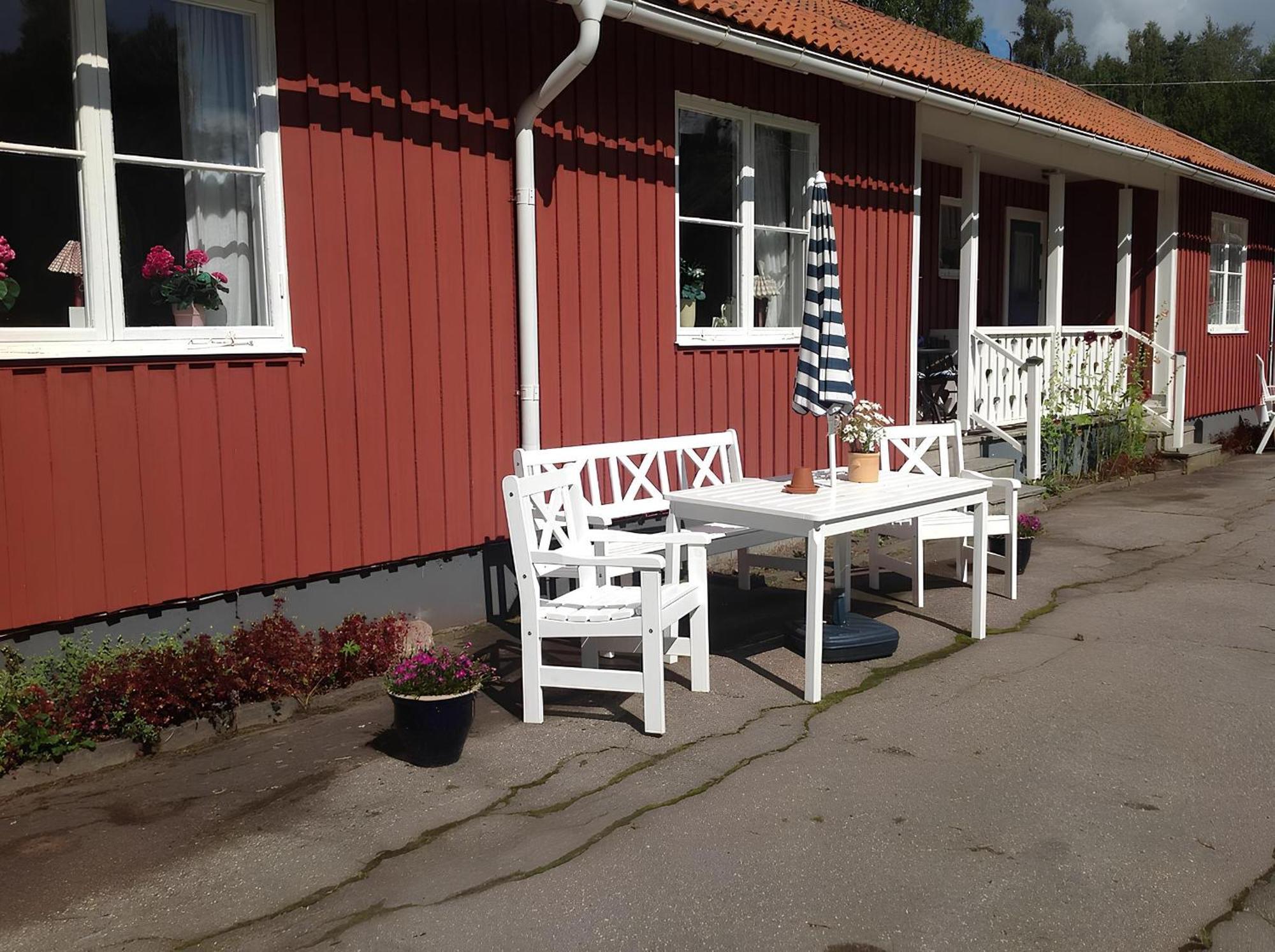 Klaraborg - Rum Och Koek I Borgvik Bagian luar foto